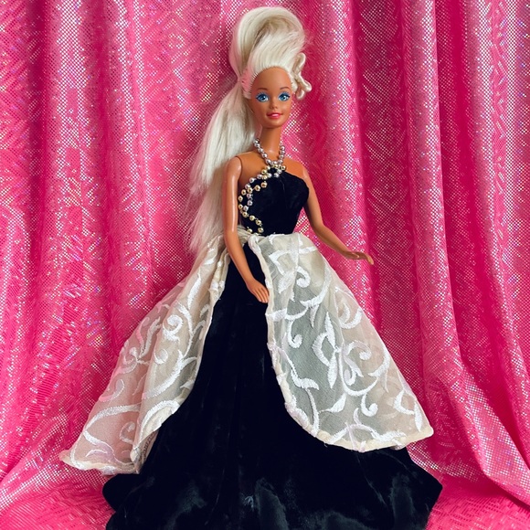 90s barbie black dress 1993 Dress'n fun black Barbie doll 2 #11103